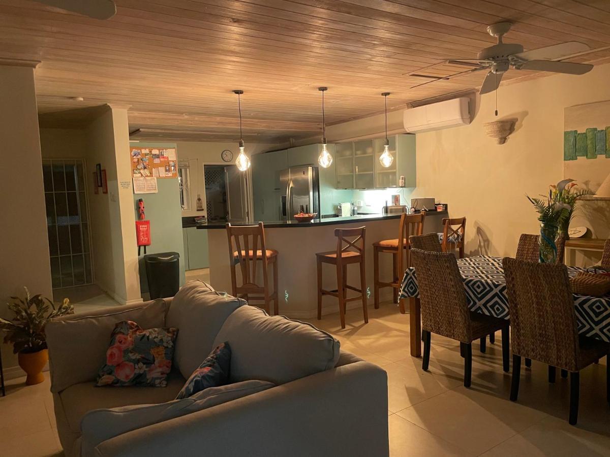 Nanpa, Luxury Family Three Bed Villa, St James West Coast, Private Pool Saint James Exterior photo